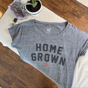 ✨2/$22 Westcoastees Graphic Tee